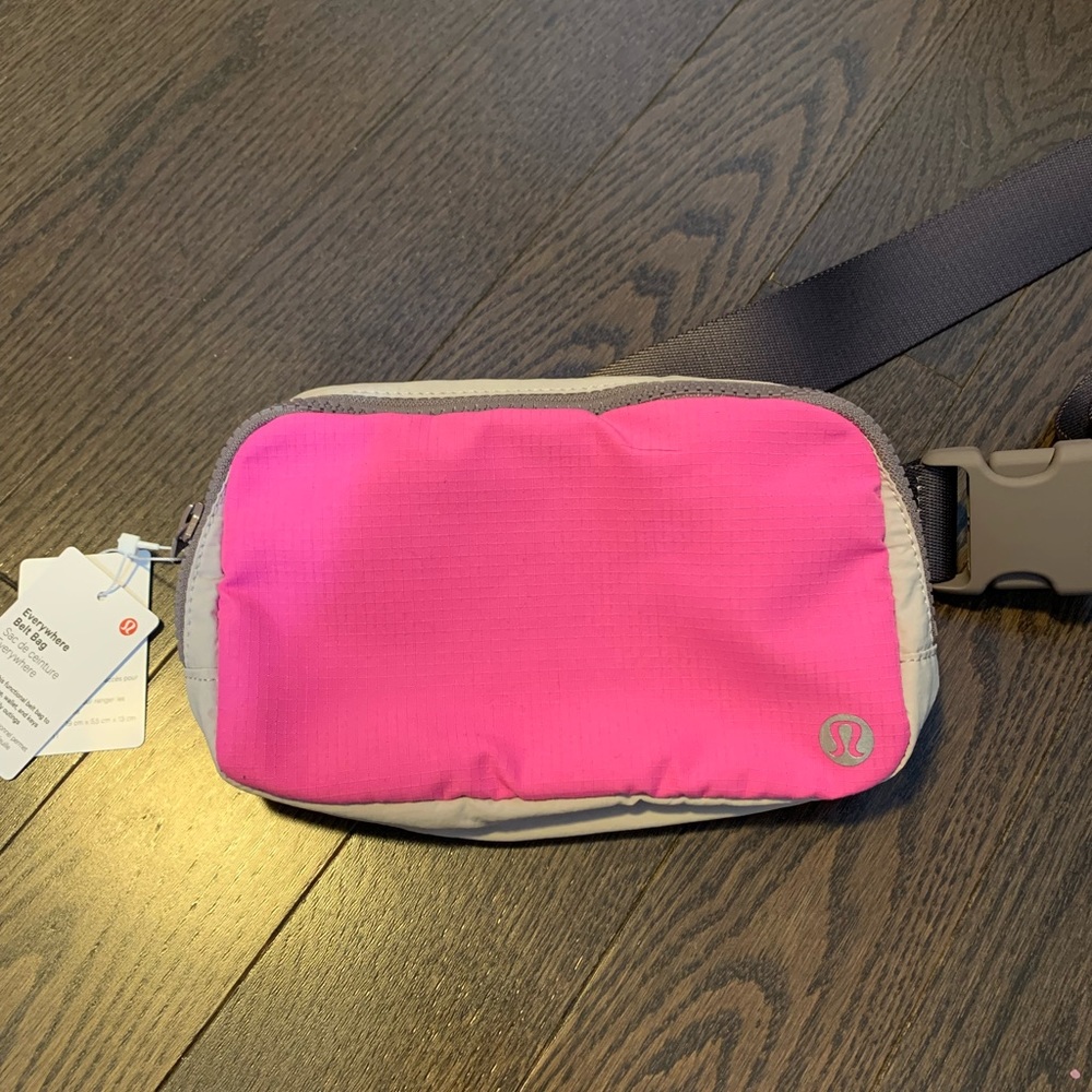 Lululemon Everywhere Belt Bag Pink and Grey BNWT